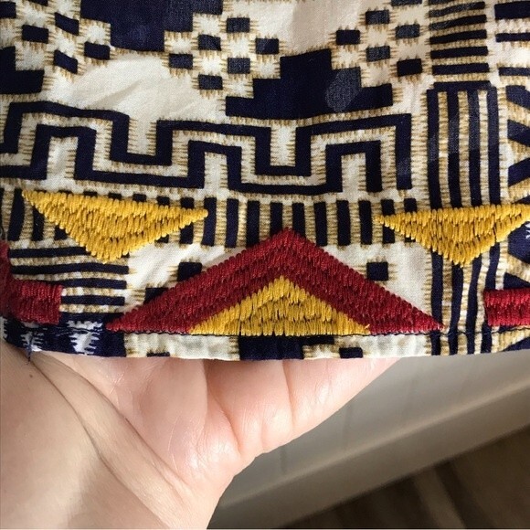 Umgee Scoop Neck Tunic Top Crocheted Embroidered Beaded Fringed Accents - Picture 4 of 10